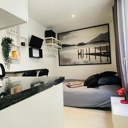 Calm And Cozy Appartamento Parigi